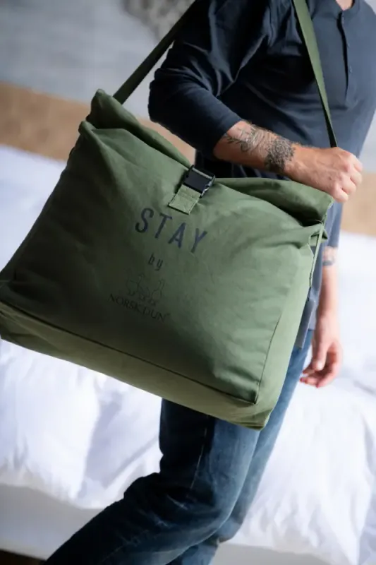 STAY Fluffy LOW (Lav) 50x70