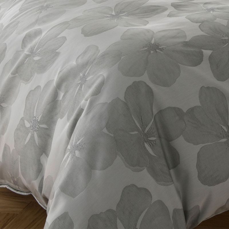 GENEROUS Silver Grey