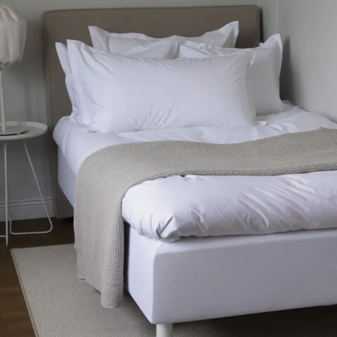 Hovedbilde BELMONDO White kantbeskytter